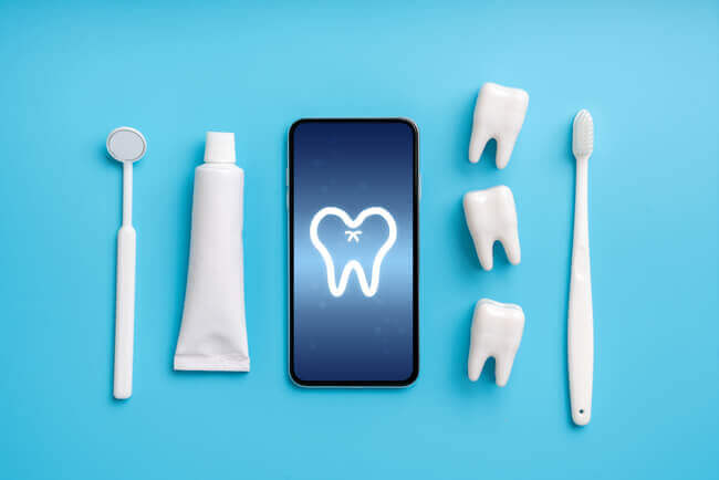 歯科医院でSNSアカウントは必要？メリットデメリット/注意点を解説